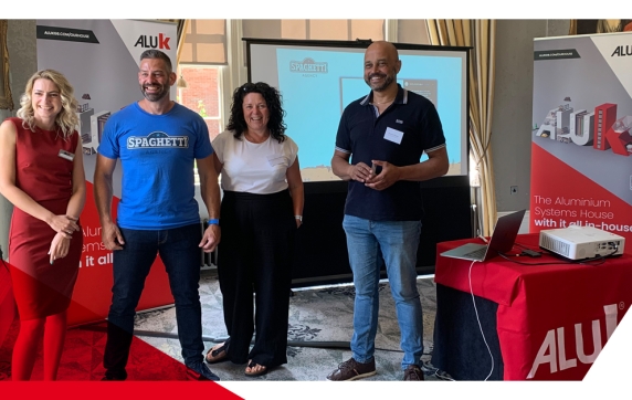 Social Media Advice from the Experts