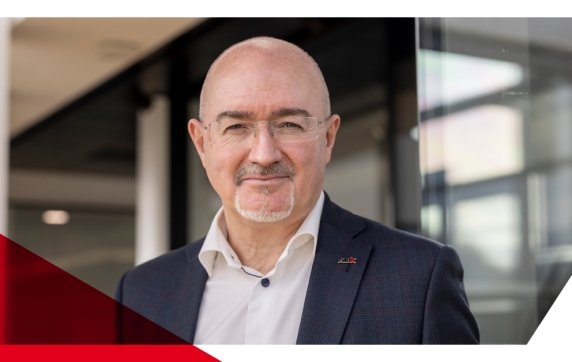 Nick Cooper: Windows Active, Director of the Month